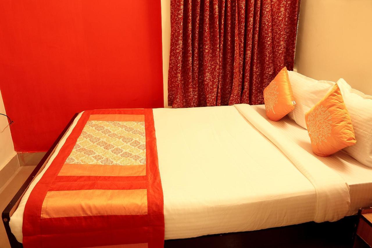 Oyo 3418 Hotel Amit Kolkata Exterior photo